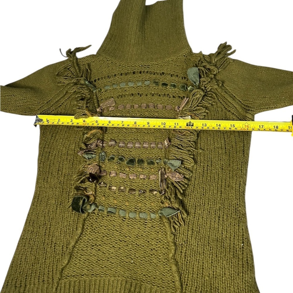 By Anthropologie Wool blend Turtleneck sweater wt Fringe and velvet details - S - Picture 10 of 13